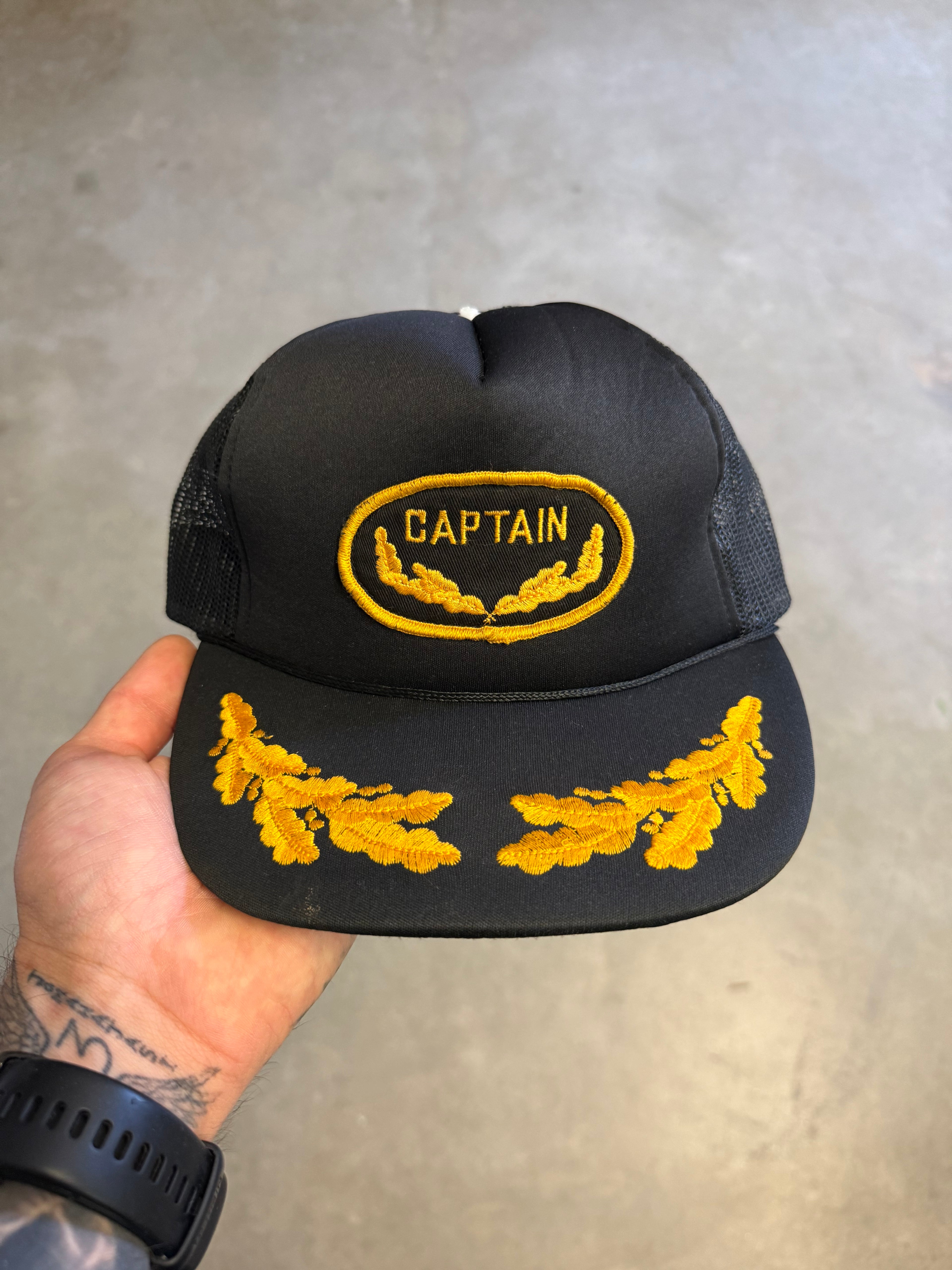 Vintage ‘captain’ SnapBack