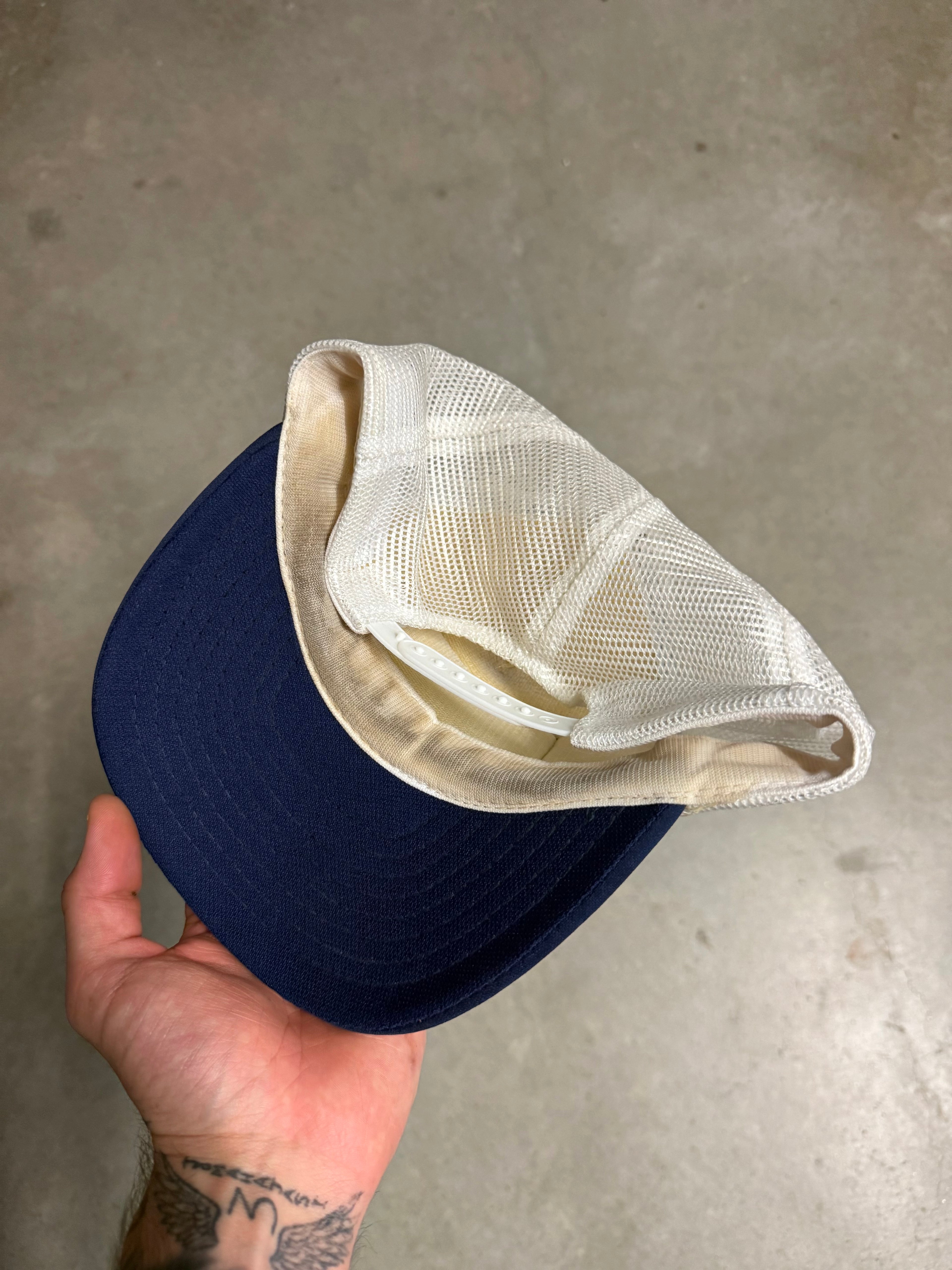 Vintage ‘Rossi electric’ trucker cap