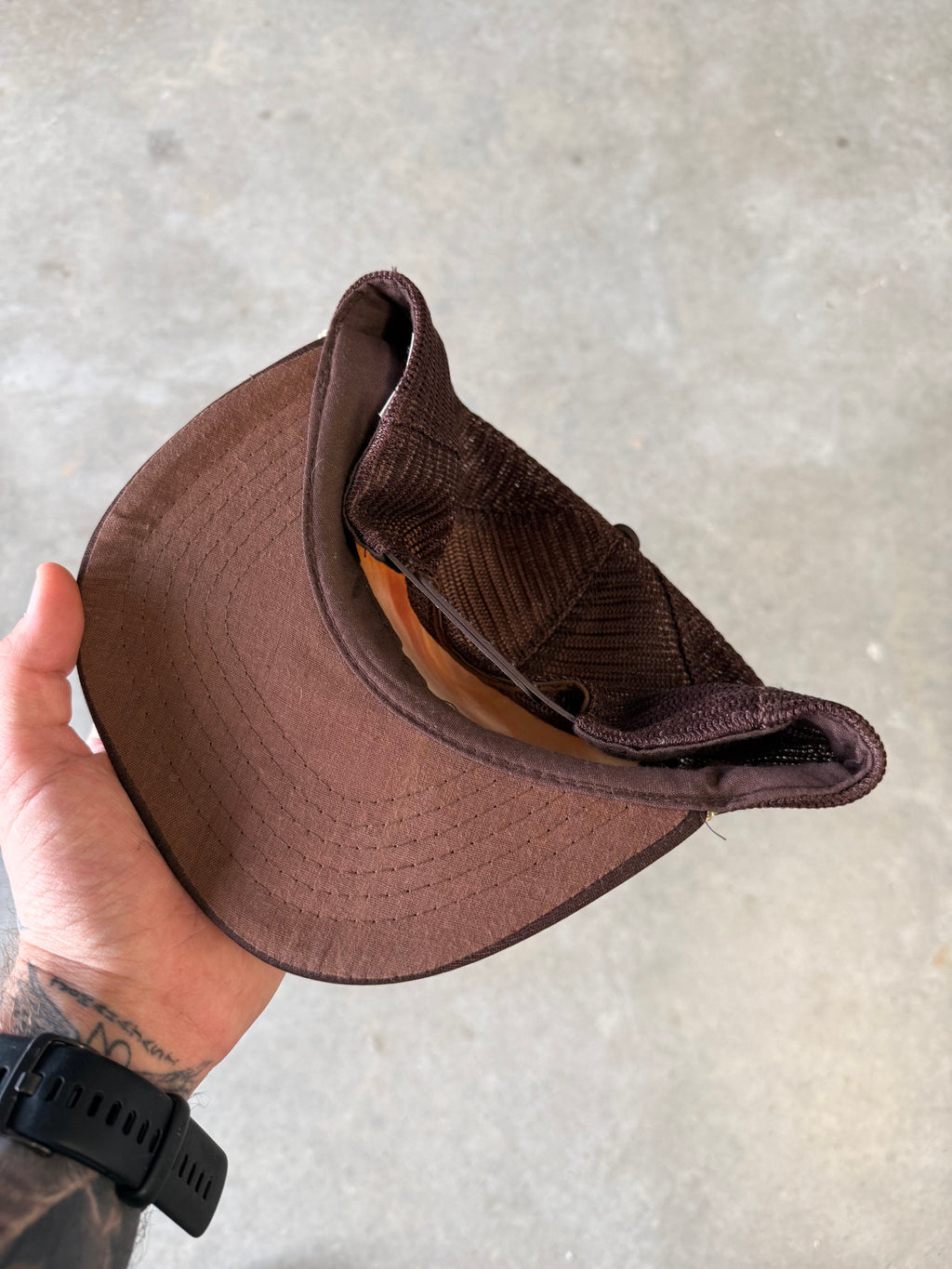 Vintage ‘southern structure’ trucker cap