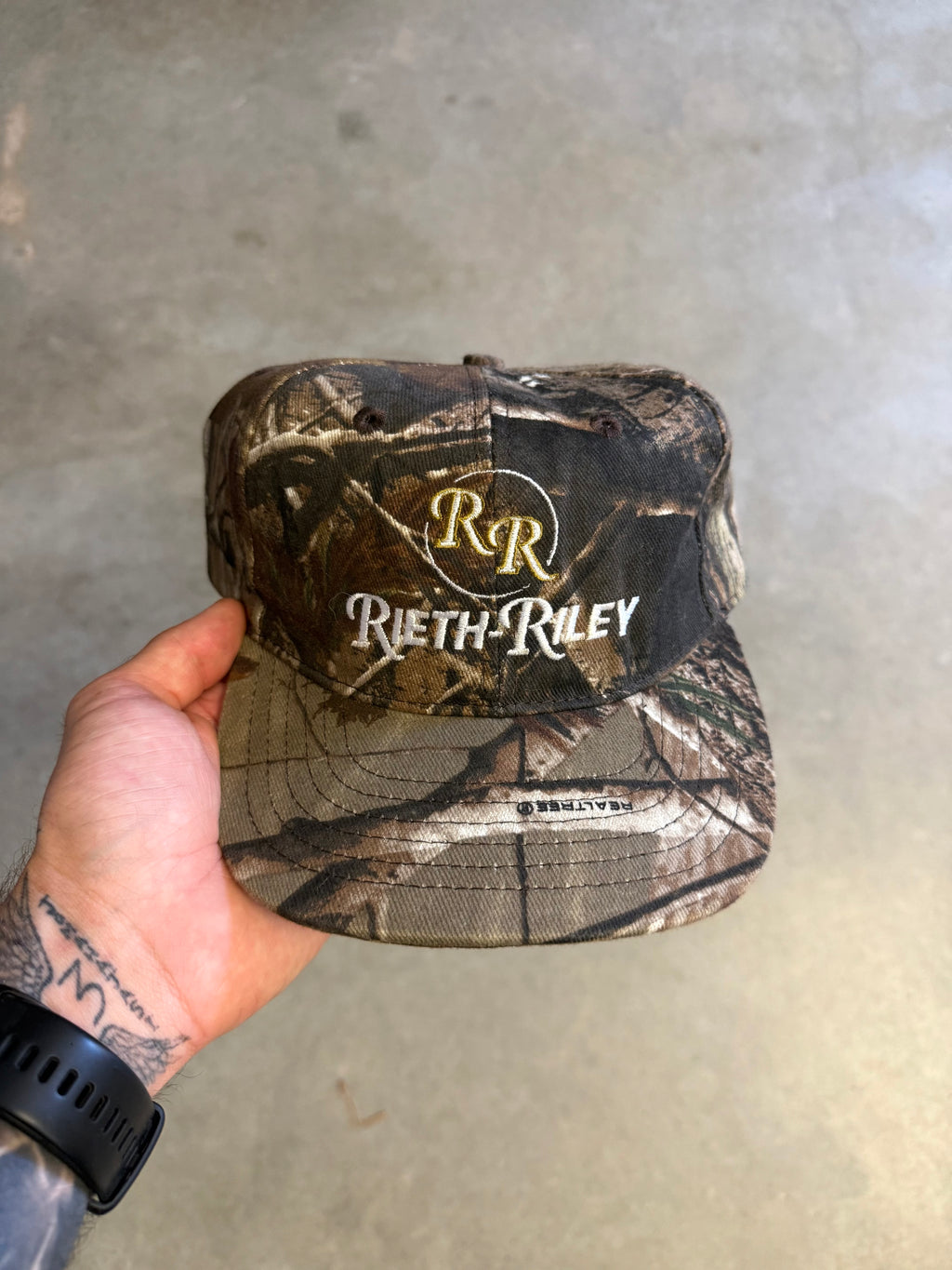 Realtree Rieth Riley strap back